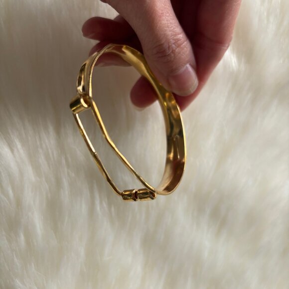 Banana Republic Buckle Cuff Aureus + Argent - Picture 10 of 11